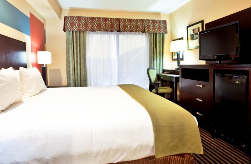 Holiday Inn Express Hotel & Suites La Place By Ihg Екстериор снимка