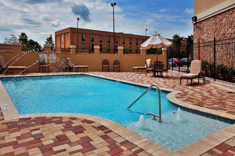 Holiday Inn Express Hotel & Suites La Place By Ihg Екстериор снимка